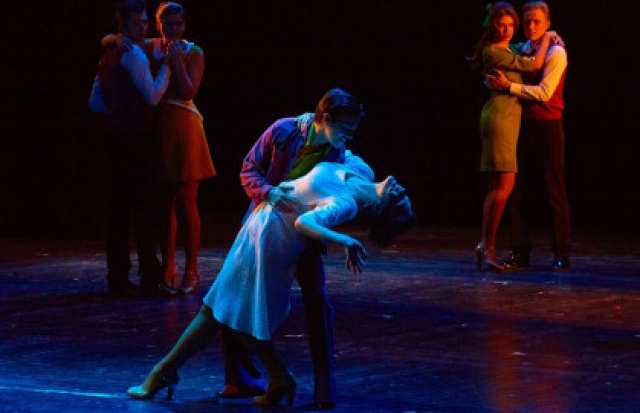 Мюзикл «С любимыми не расставайтесь» -